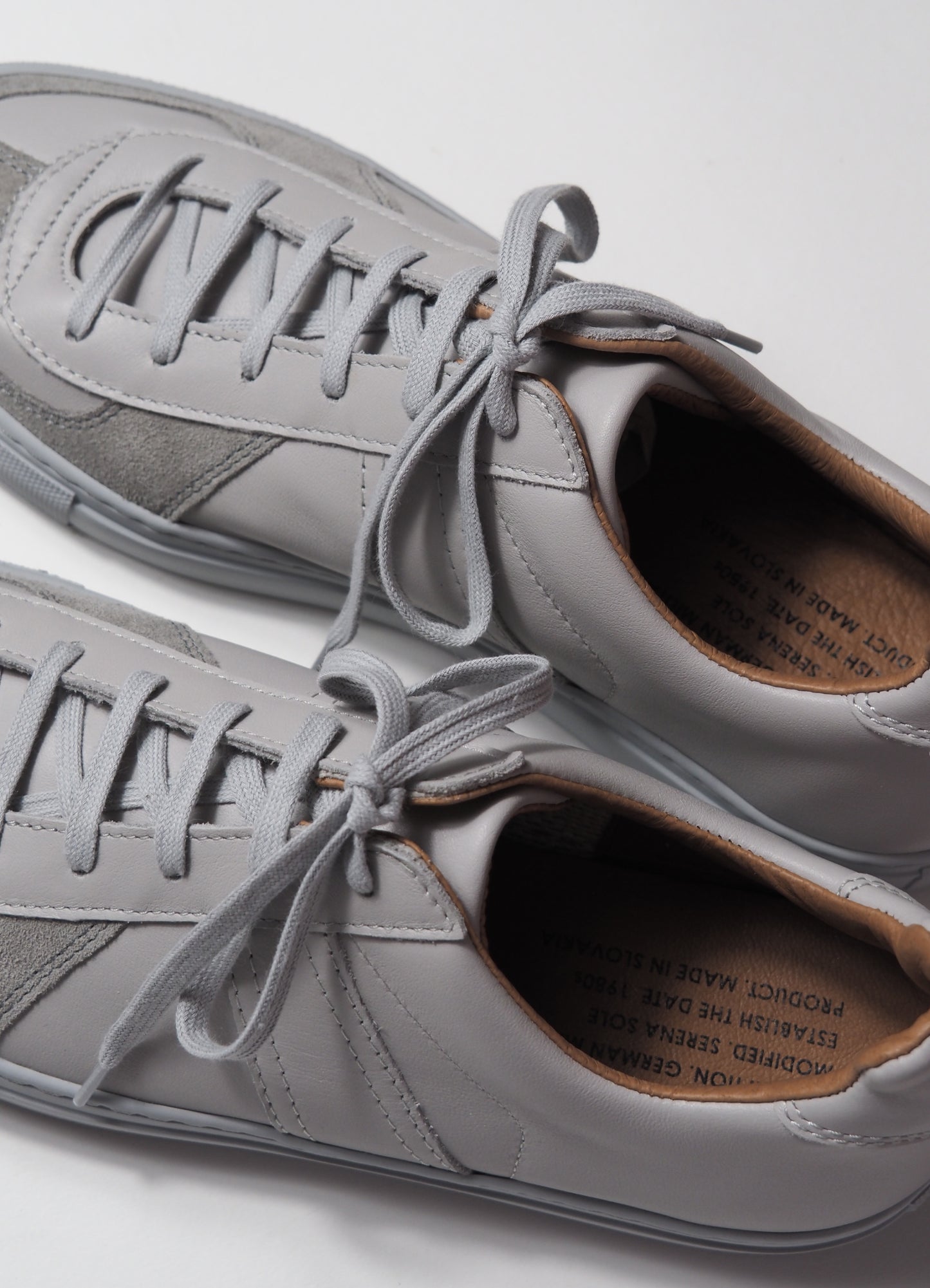 1777SL GERMAN MILITARY TRAINER -LT GRAY/LT GRAY SOLE