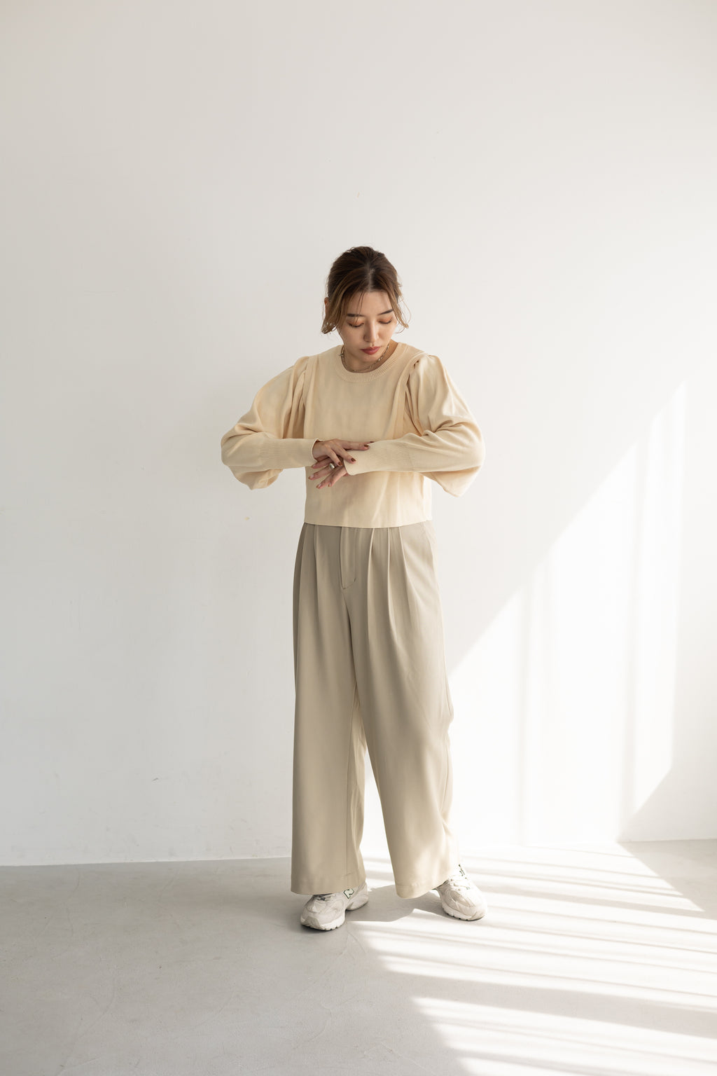 [40%OFF](WOMEN) ギャザースリーブニットトップス [CAI4565]