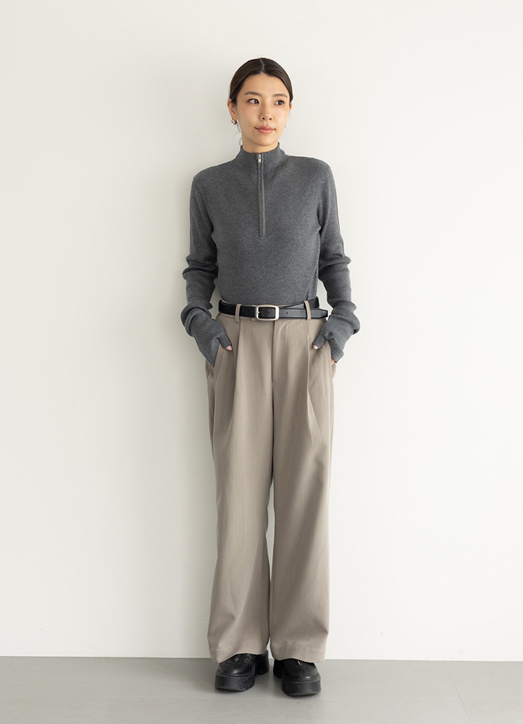 (WOMEN) ハンドウォーマージップニットトップス [A313701]