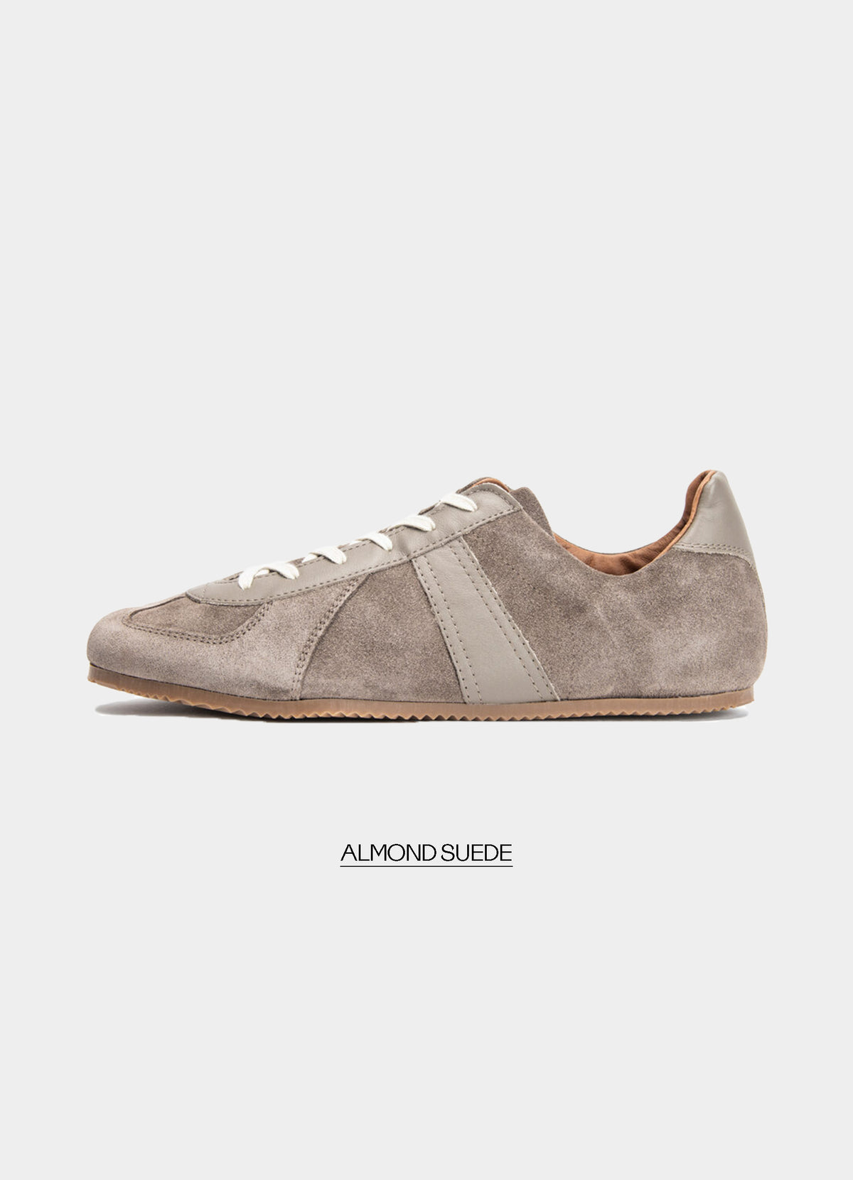 GERMAN MILITARY TRAINER [1714S]
