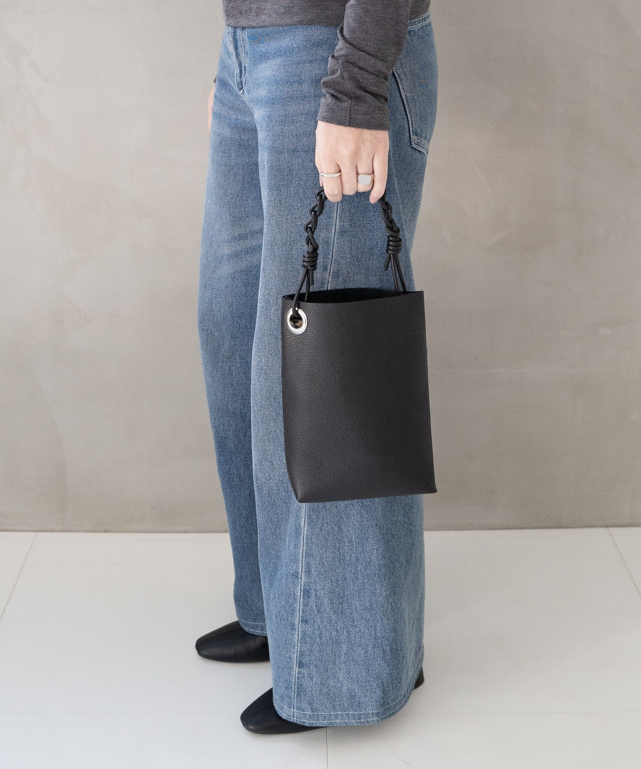 SHRINK LEATHER CHAIN HANDLE MINI BAG / #3037