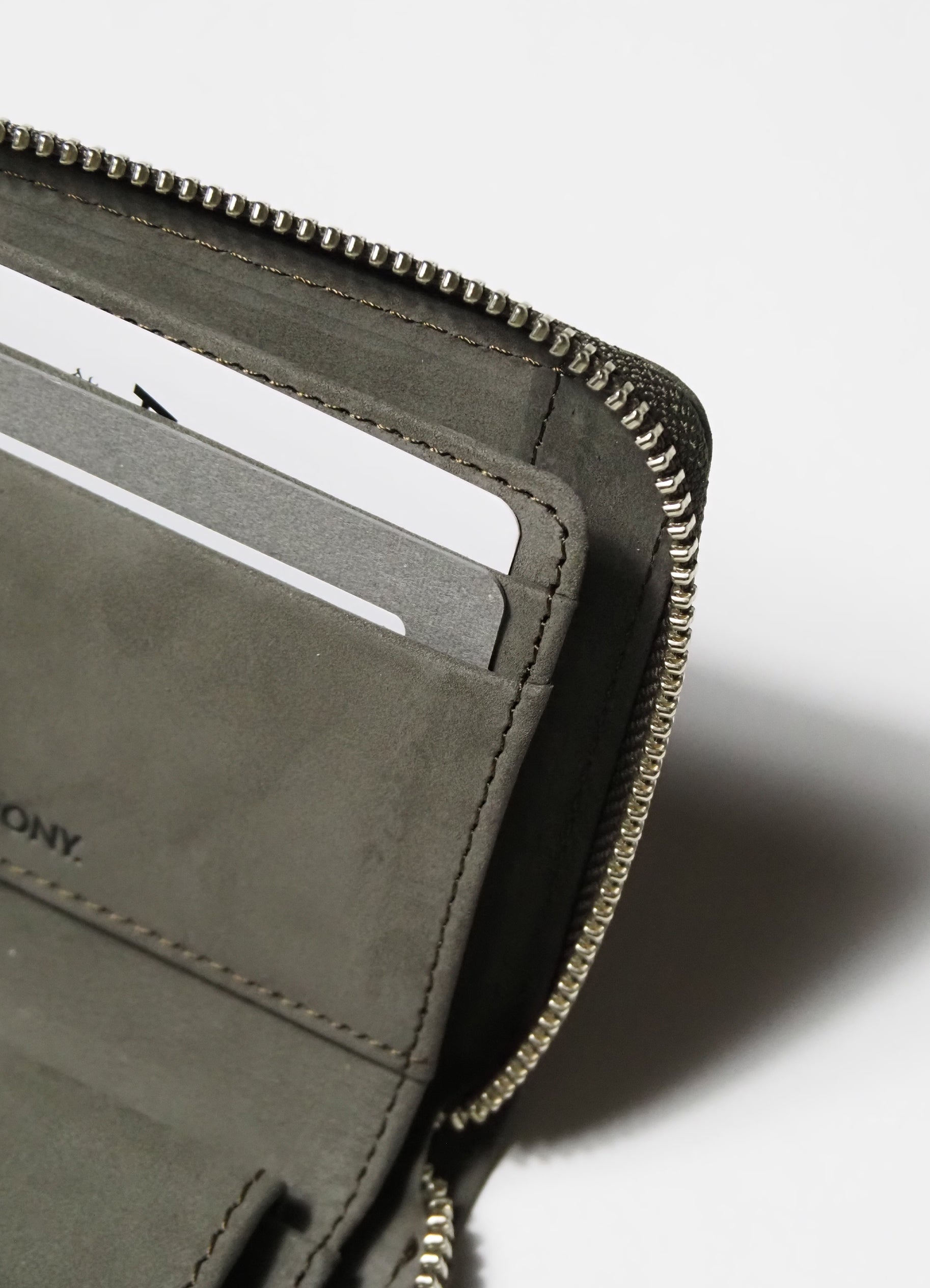 CRONY (クルニー) / Mini Round Zip Wallet [CR-00137]