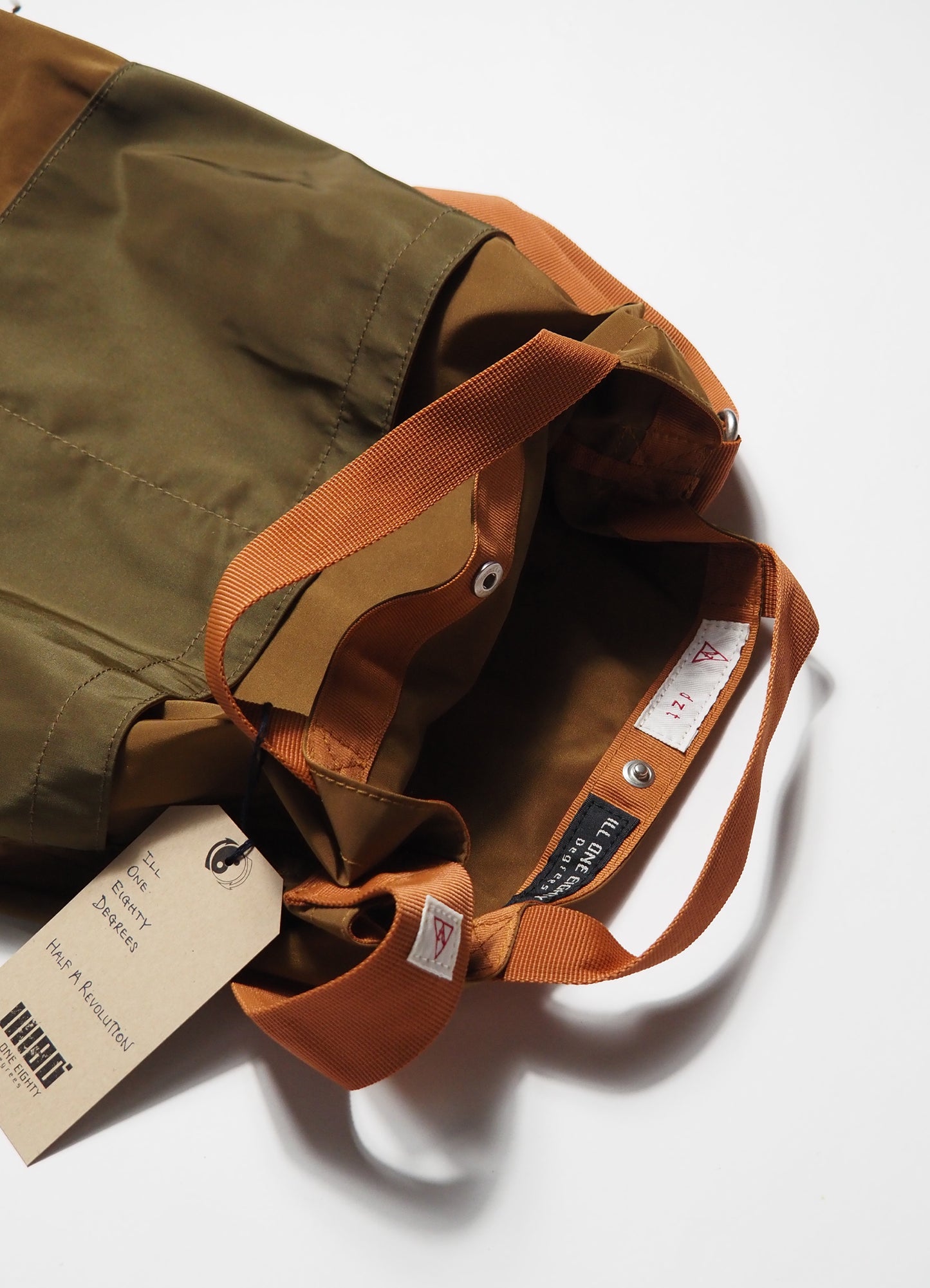 UTILITY BAG (SMALL) [ILL241-49DZS]