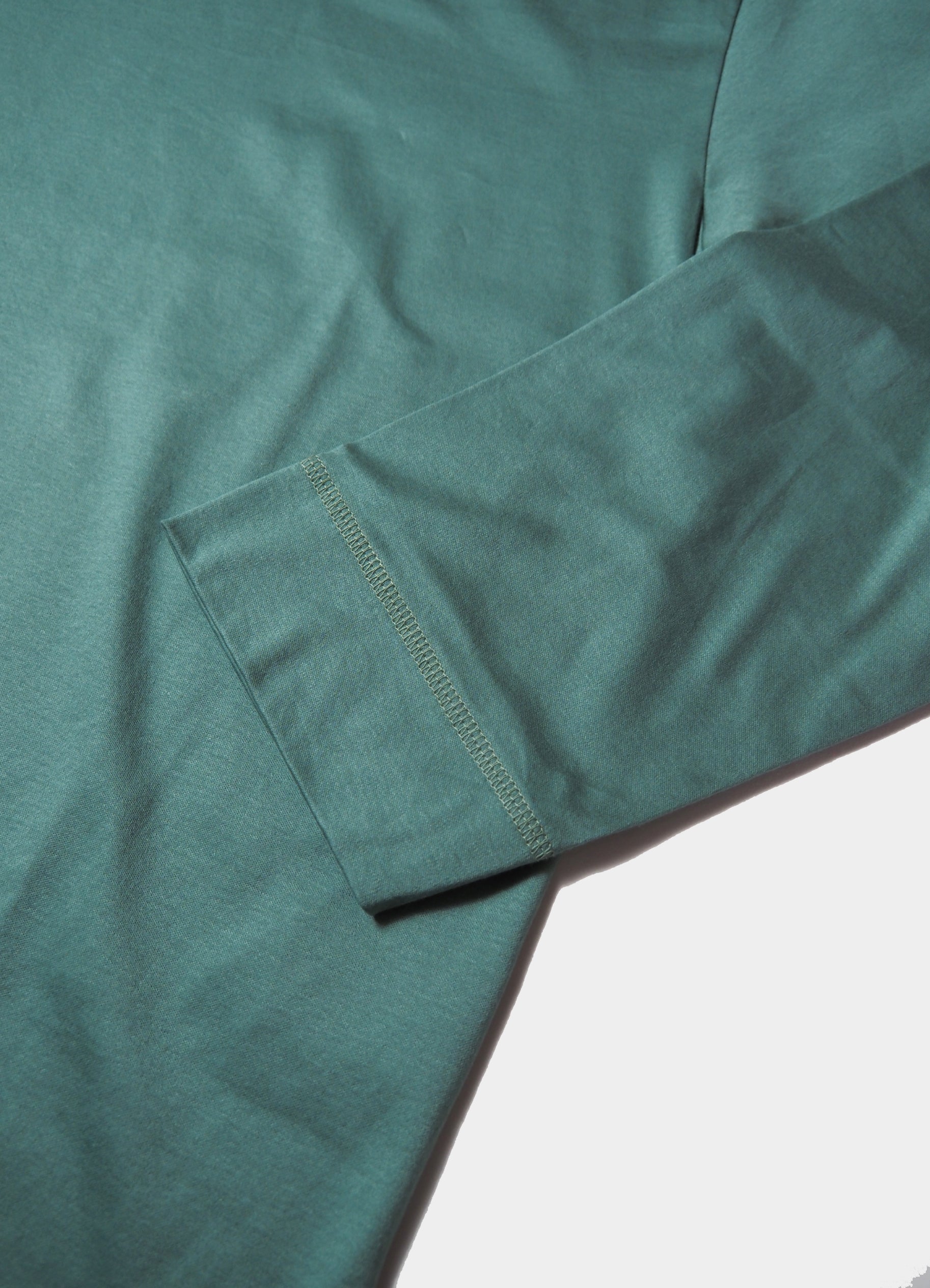 DEVIN L/S Crew Tee