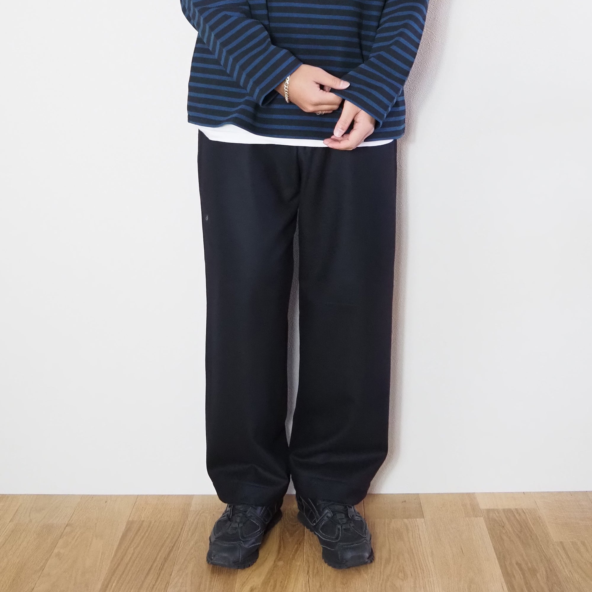 marka / BELTED PANTS -2/48 WOOL FLANNEL-[M22D-06PT01C] 【島根県